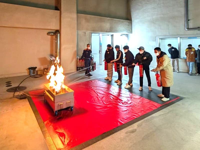 【入国後講習】安全こそが定着の第一歩!技能実習生の防災・防火訓練から学ぶ、命を守り現場の安全と中小企業の安心を支える当組合の初期教育体制